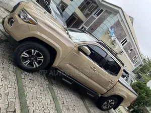 Toyota Tacoma TRD Sport 2017 Beige