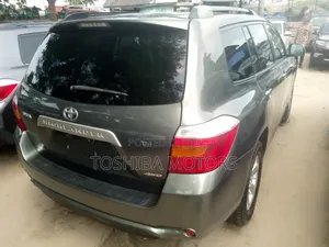 Toyota Highlander Limited 2010 Gray