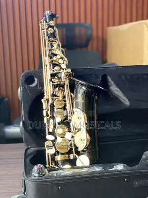Yamaha Black And Gold Alto Saxophone