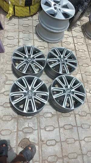 16rim Hyundai Elantra!