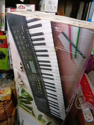 Yamaha Digital Electronic Keyboard PSR 283 Piano