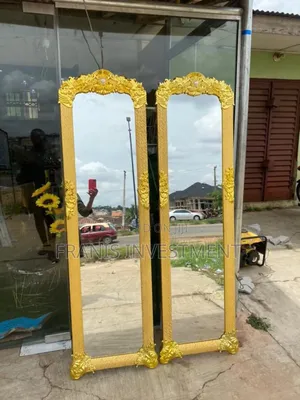 Royal Standing Mirrors