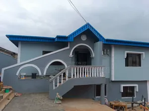 5bdrm House in Ogijo, Ita Oluwo for sale