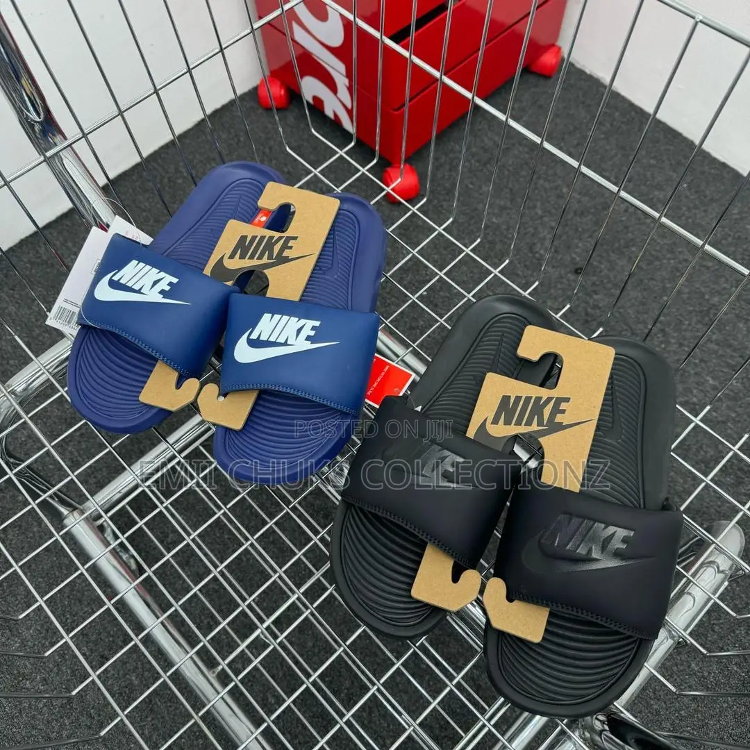 Quality Nike Fluffy Slide 