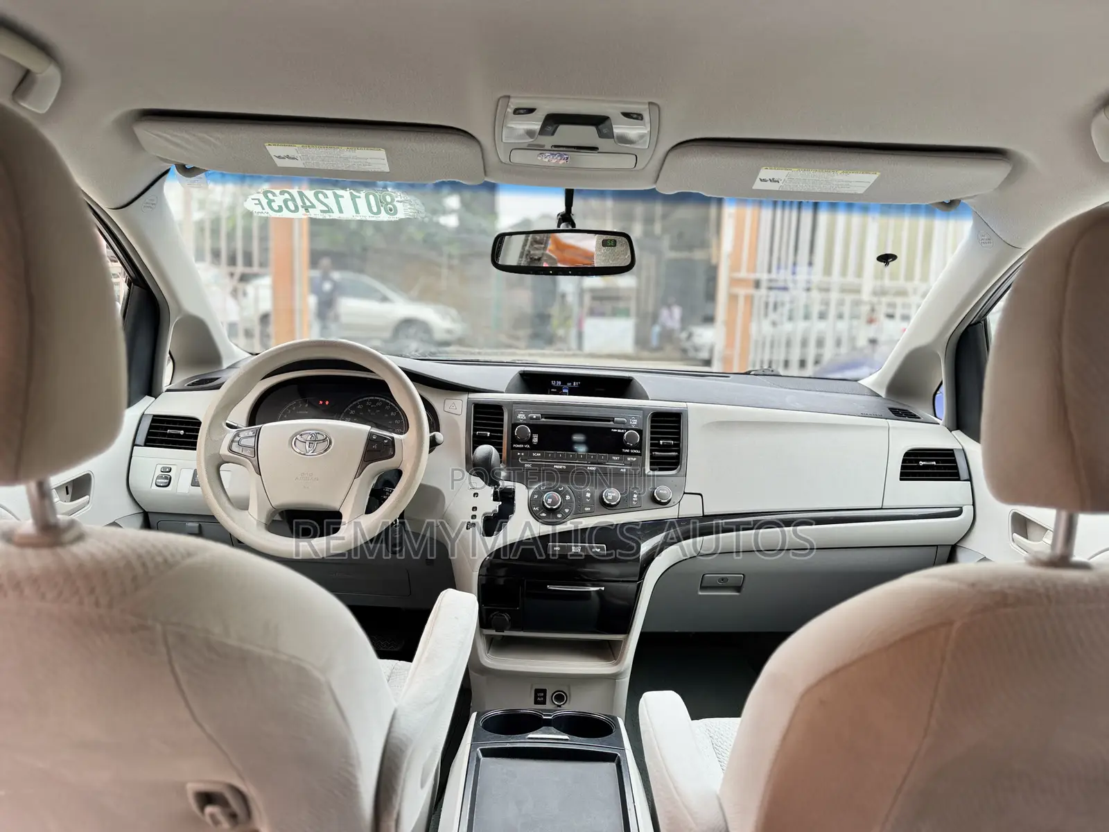 Toyota Sienna LE 7 Passenger 2011 Gray