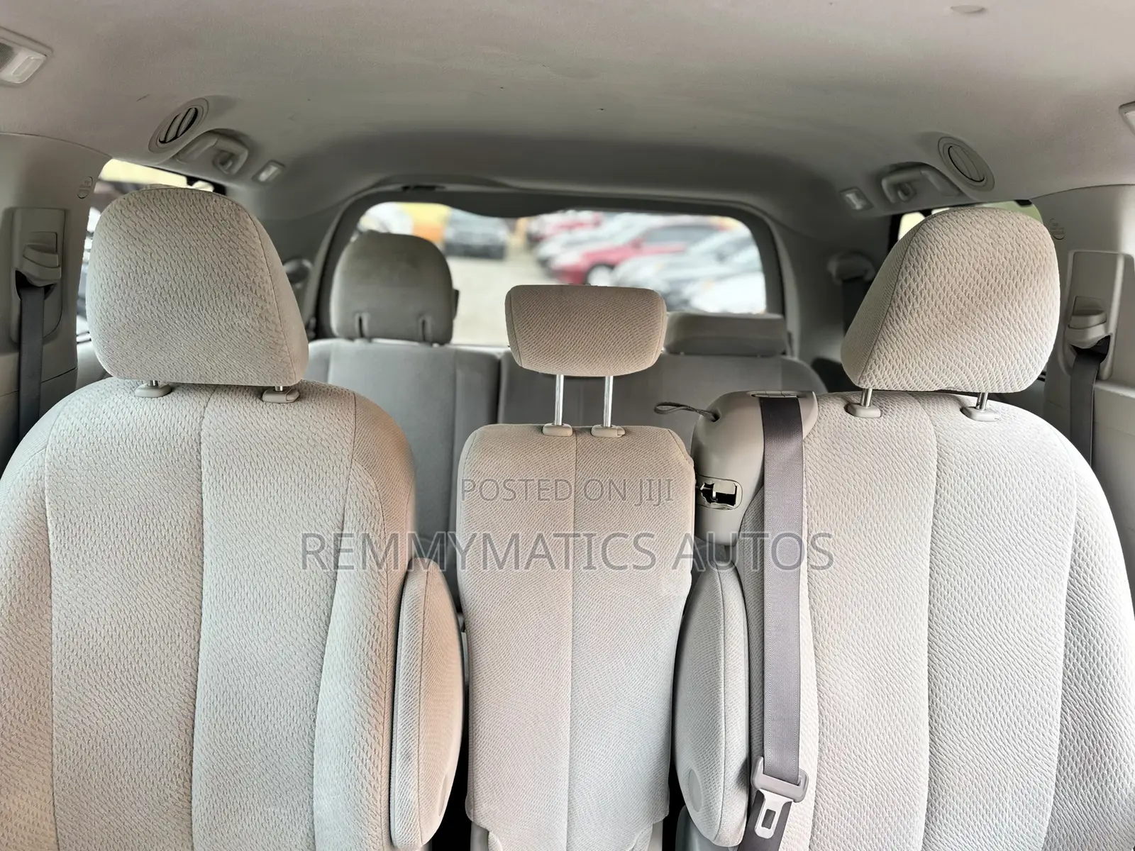 Toyota Sienna LE 7 Passenger 2011 Gray