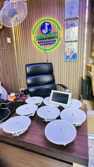 8n1 Ceiling Speakers