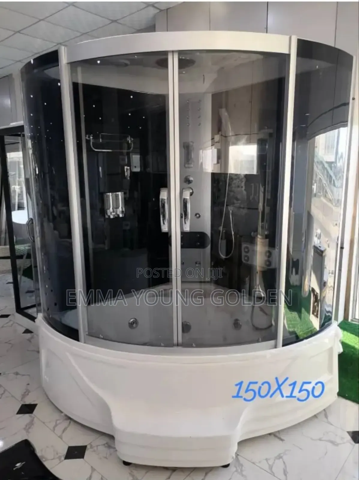 150cm by 150cm Steam Bath With Jacuzzi