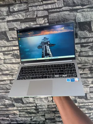 Laptop Samsung Galaxy Book 2 16GB Intel Core i5 SSD 256GB