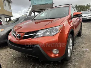 Toyota RAV4 2014