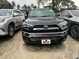 Toyota 4-Runner 2015 Black