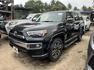 Toyota 4-Runner 2015 Black