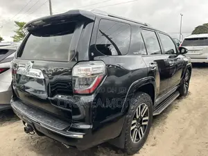 Toyota 4-Runner 2015 Black