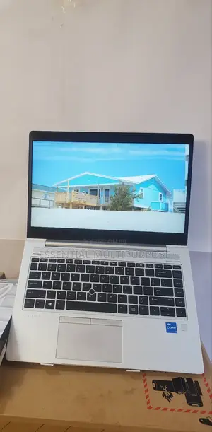 New Laptop HP EliteBook 8560P 8GB Intel Core I5 SSD 1T