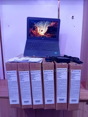 New Laptop HP Stream 14 4GB Intel Celeron SSD 72GB