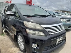 Toyota Vellfire 2014 Black
