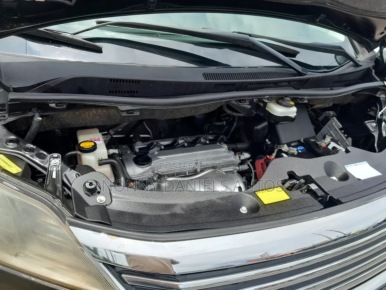 Toyota Vellfire 2014 Black