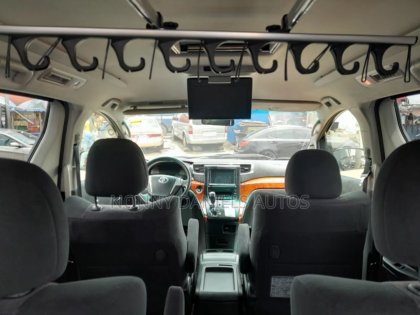 Toyota Vellfire 2014 Black
