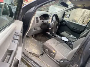 Nissan Xterra X 4x4 2009 Gray