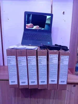 New Laptop HP Stream 14 Pro G3 4GB Intel Celeron SSD 48GB