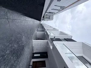 4bdrm Duplex in Ikota for sale