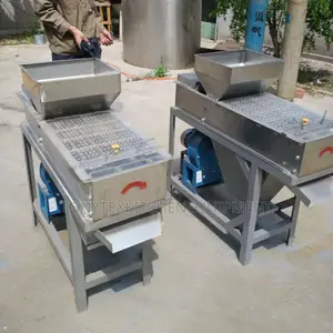 Groundnut Peeling Machine