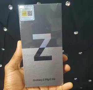 New Samsung Galaxy Z Flip3 5G 256 GB Purple