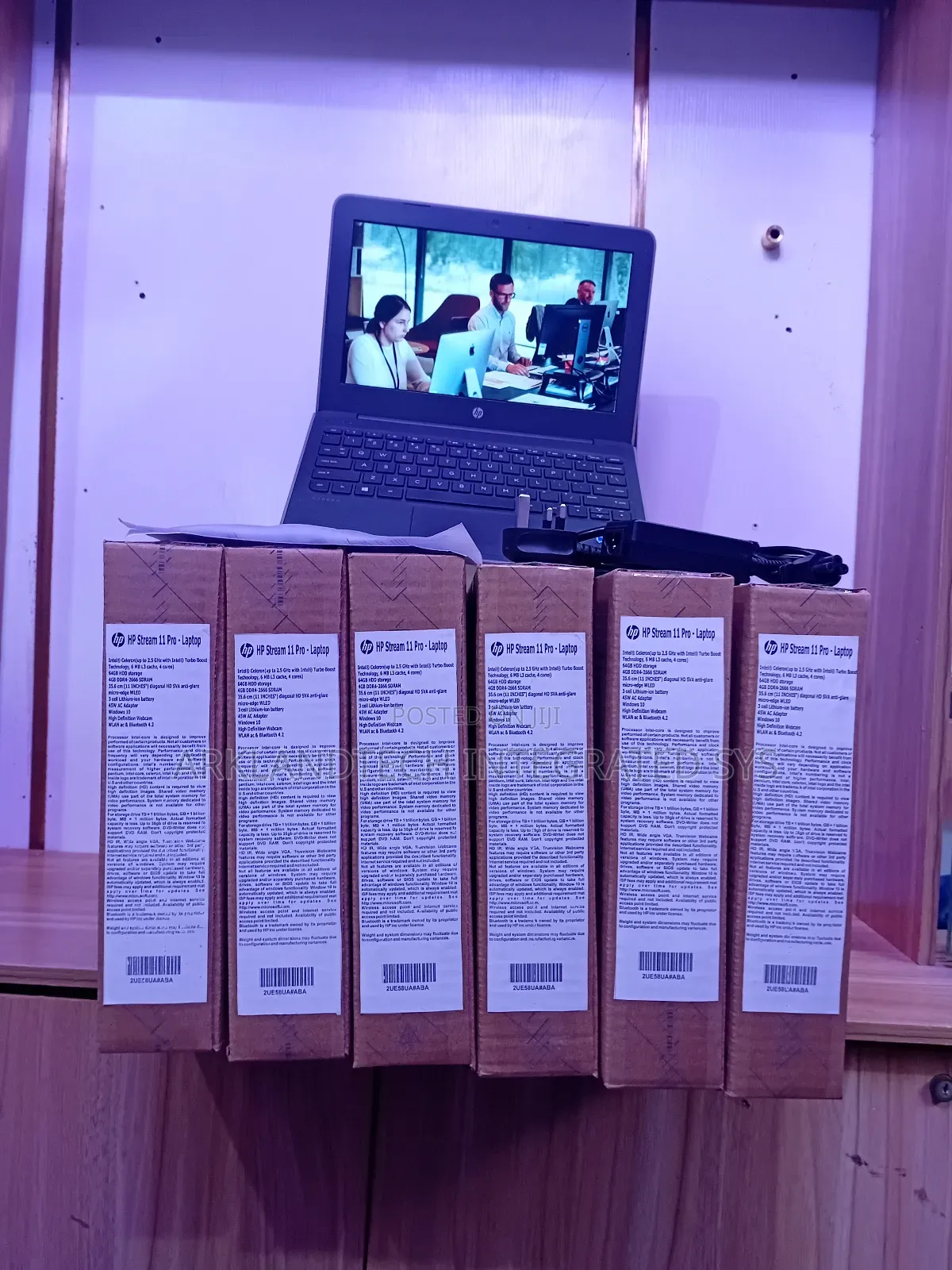 New Laptop HP Stream Laptop 4GB Intel Celeron SSD 48GB