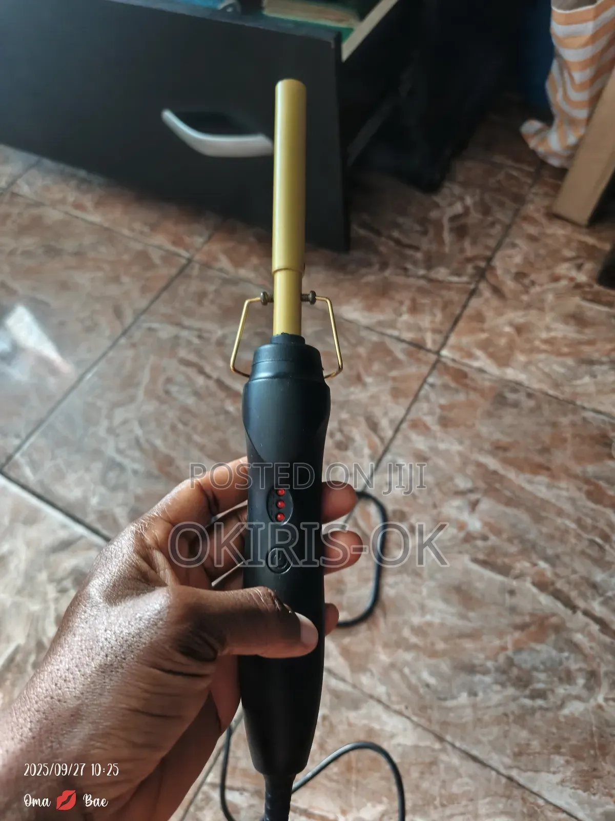 Hot Comb Use for Styling