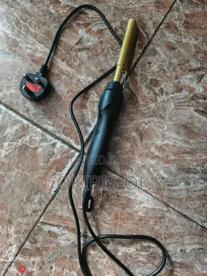 Hot Comb Use for Styling