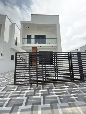 4bdrm Duplex in Ado / Ajah for sale