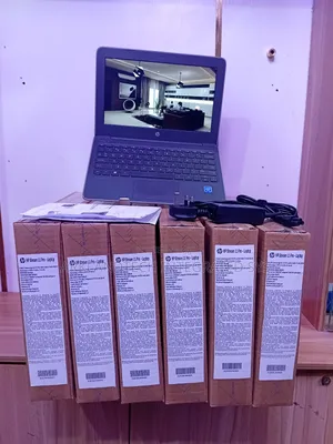 New Laptop HP Mini 2140 4GB Intel Celeron SSD 32GB