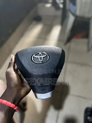 Steering Airbag Venza 2010