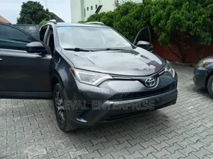 Toyota RAV4 LE AWD (2.5L 4cyl 6A) 2016 Black