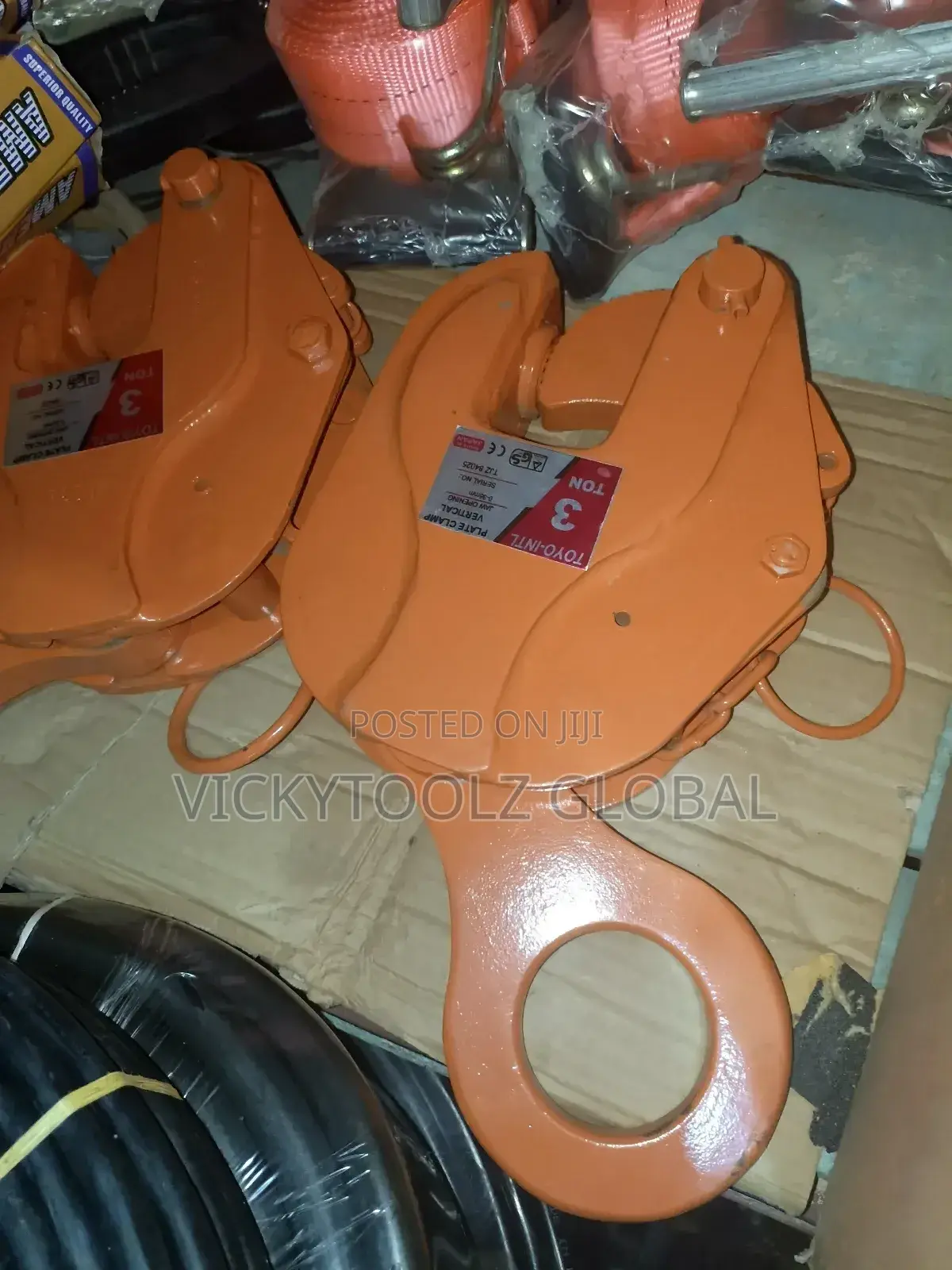 Toyo Plate Clamp Vertical 3ton