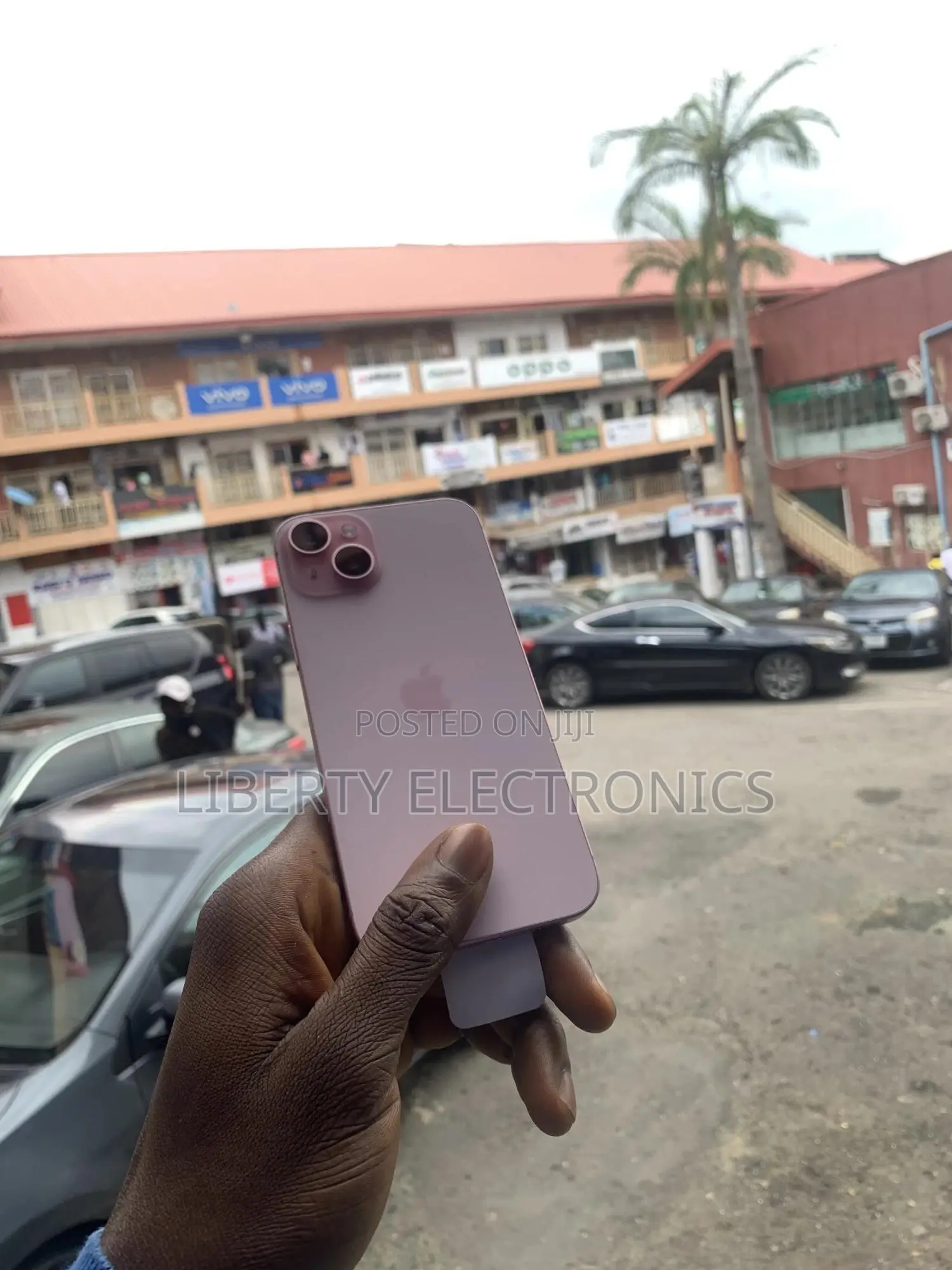 Apple iPhone 15 Plus 128 GB Pink
