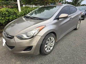 Hyundai Elantra 2013 Gray