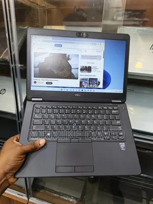 Laptop Dell Latitude 7450 8GB Intel Core I5 SSD 256GB
