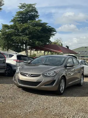 Hyundai Elantra SE 4dr Sedan (1.8L 4cyl 6M) 2015 Brown