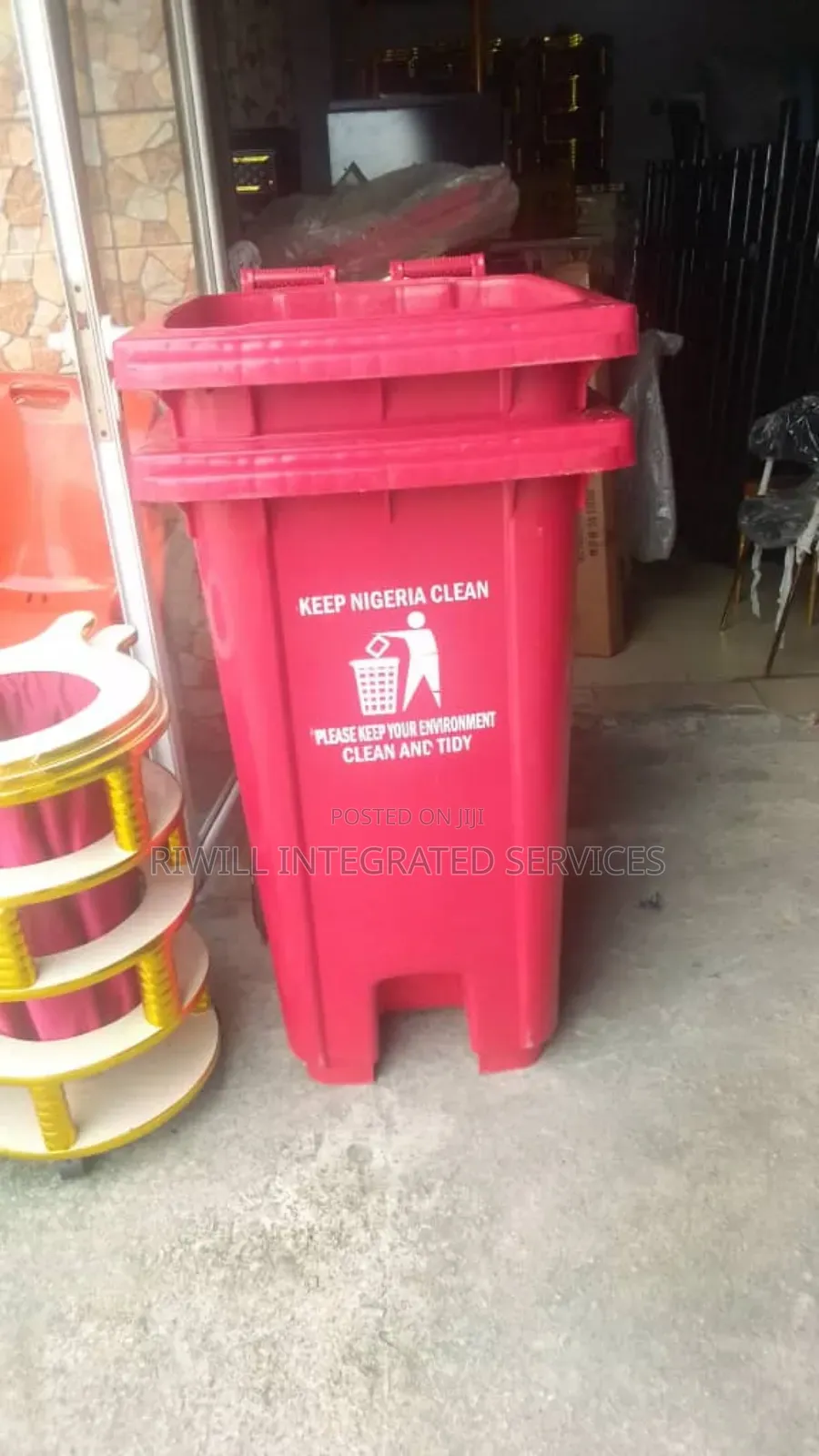 Hospital Management Waste Bin
