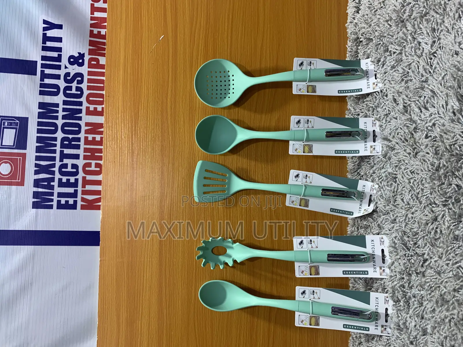 5 Sets of Essentials Kitchen Ware Original Silicone Cutleries