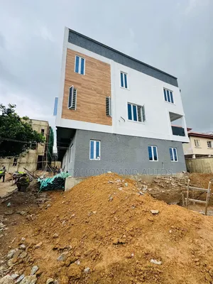 4bdrm Townhouse/Terrace in Adeniyi Jones Ikeja for sale