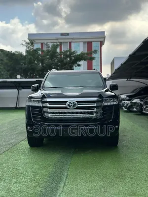 Toyota Land Cruiser 2023 Black