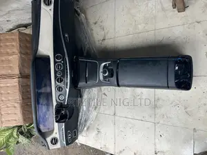 Mercedes Benz S Class (W222)