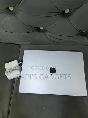 Laptop Apple MacBook Pro 2021 M1 32GB Apple M1 Max SSD 1T