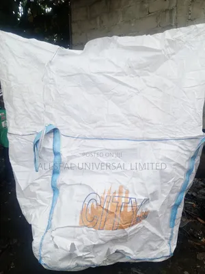 Fairly Used 1000kg Poly Woven Bags in Quantity (Nous Parlons Français)
