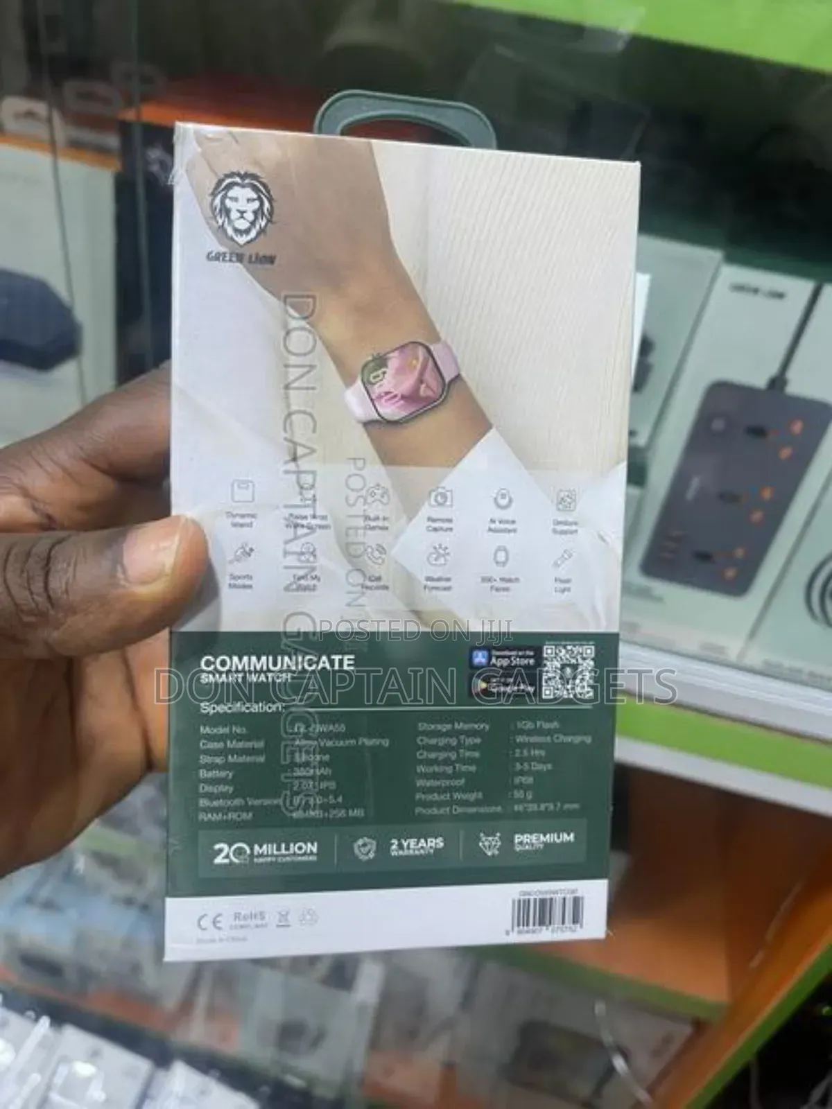 Green Loin Smart Watch Communicate