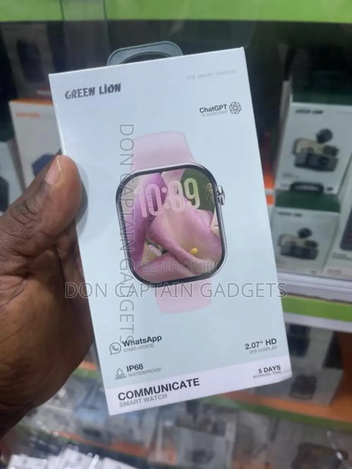 Green Loin Smart Watch Communicate