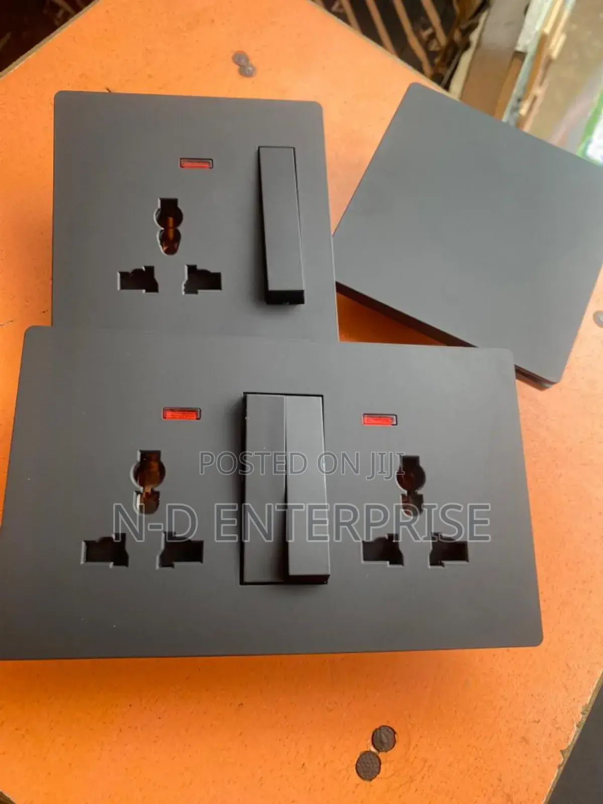 Switch Nd Socket