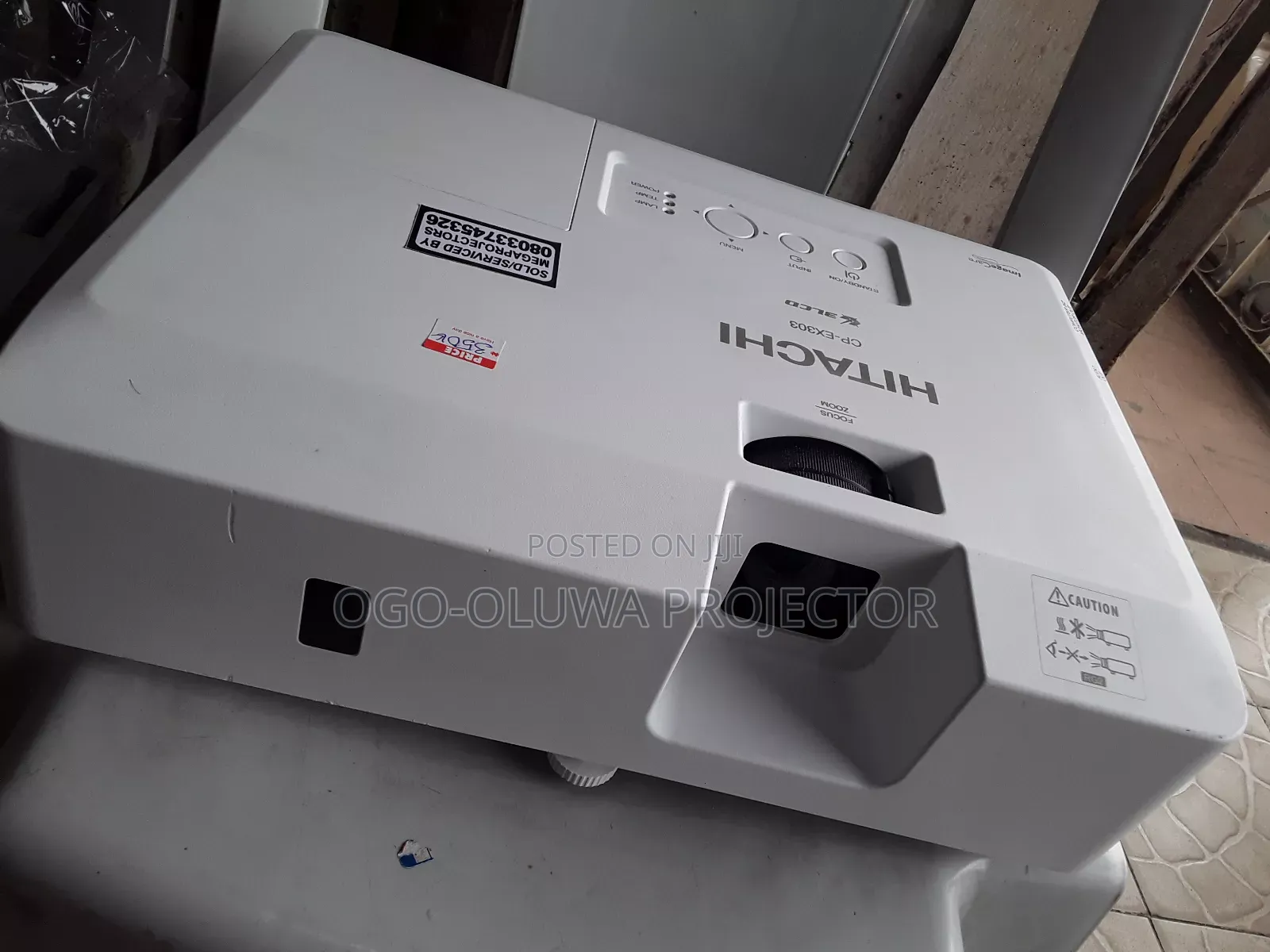 Latest Hitachi Cp-Ex303 Multimedia Projector